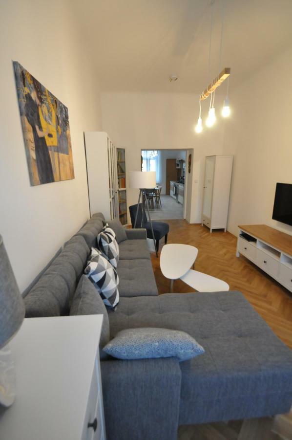 Jirina Appartments Prague Exterior photo